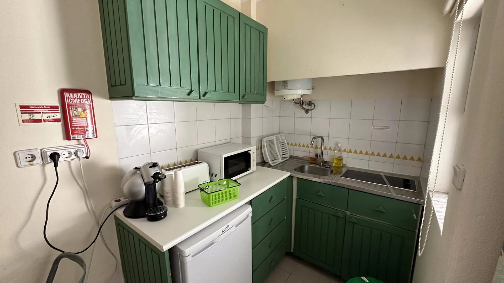 Cozy Apartment In Praia Da Rocha Portimao 0*,