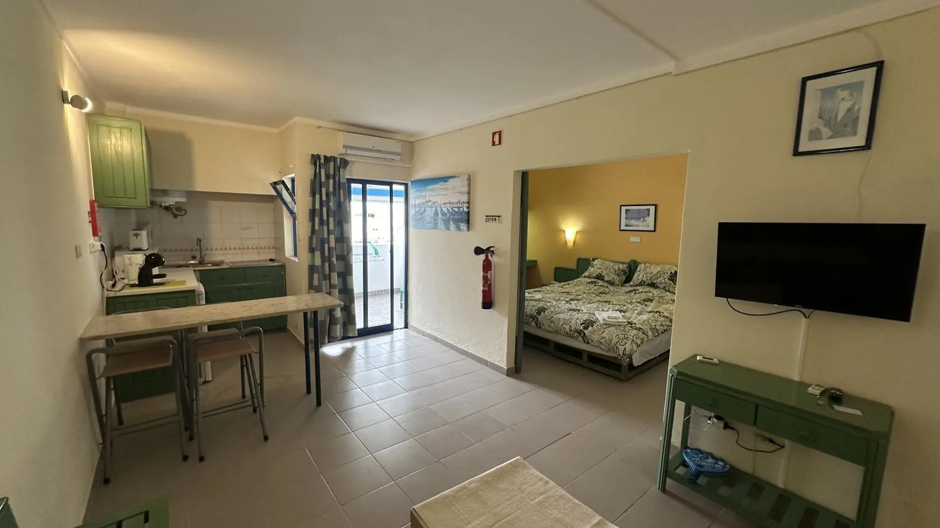 Cozy Apartment In Praia Da Rocha Portimao Portugal