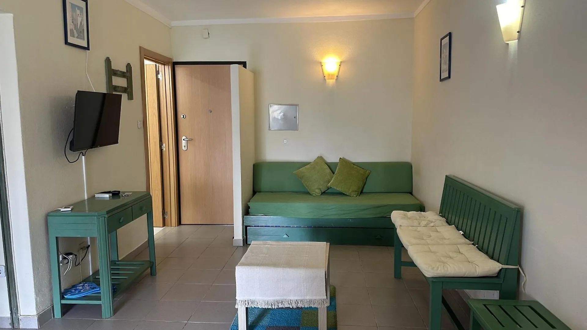 Cozy Apartment In Praia Da Rocha Portimao