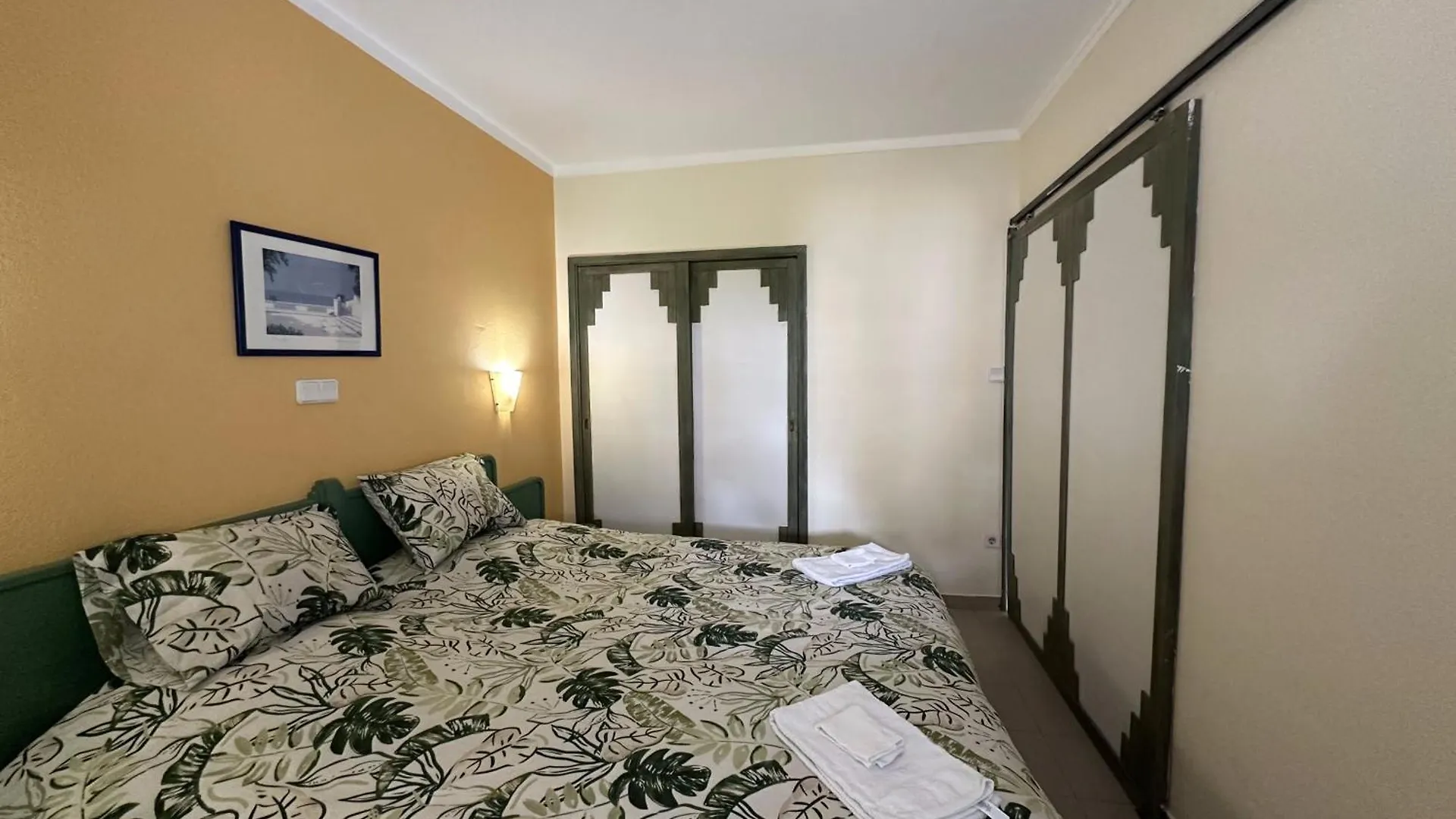 Cozy Apartment In Praia Da Rocha Portimao